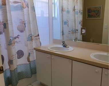 745 Crossfield Circle - Photo Thumbnail 20