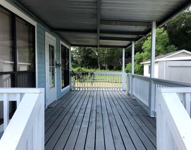 62 Laurel Court - Photo Thumbnail 2