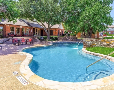 8301 Boat Club Road - Photo Thumbnail 18
