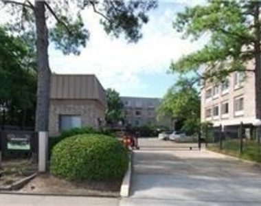2213 S Braeswood Boulevard - Photo Thumbnail 2