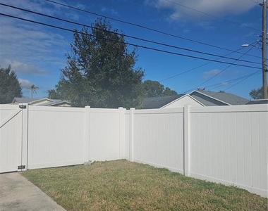 1145 54th Avenue N - Photo Thumbnail 19