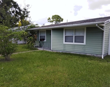 1145 54th Avenue N - Photo Thumbnail 1