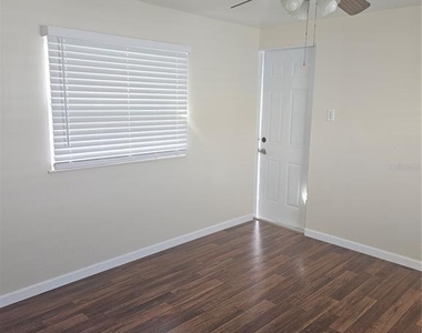 1145 54th Avenue N - Photo Thumbnail 15