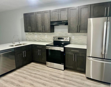 519 Blackbird Lane - Photo Thumbnail 1