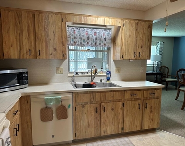 8680 Sw 94th Lane - Photo Thumbnail 7