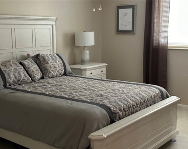 8680 Sw 94th Lane - Photo Thumbnail 18