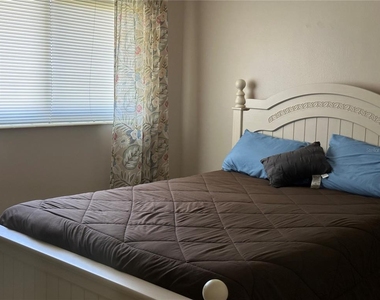 8680 Sw 94th Lane - Photo Thumbnail 16