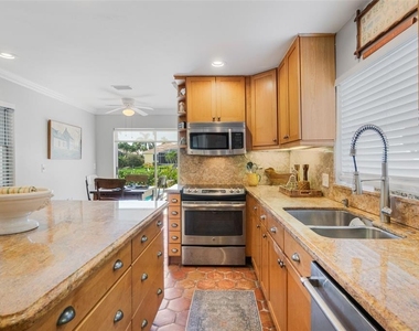 396 Bob White Drive - Photo Thumbnail 15