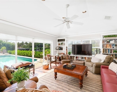396 Bob White Drive - Photo Thumbnail 13