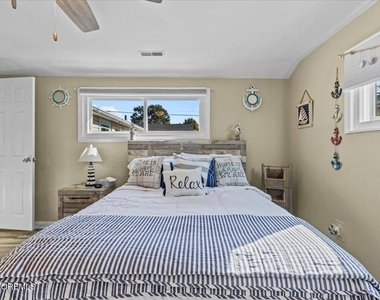 4 Cedar Crest Drive - Photo Thumbnail 13