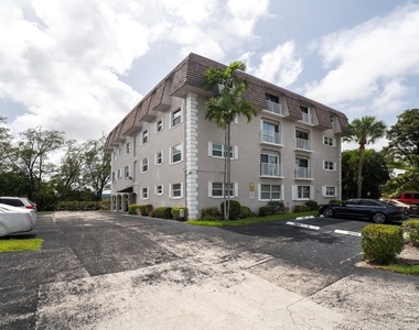 5951 Ne 14th Lane - Photo Thumbnail 1