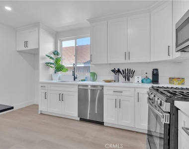 3115 Arvia Street - Photo Thumbnail 20