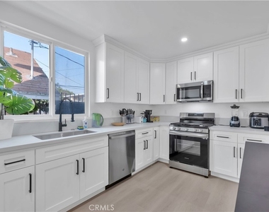3115 Arvia Street - Photo Thumbnail 18