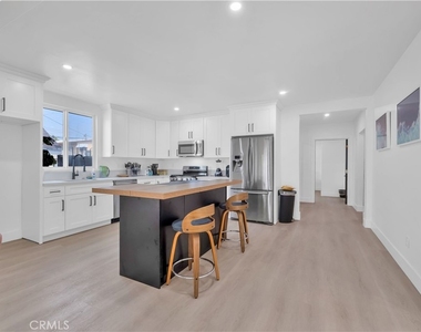 3115 Arvia Street - Photo Thumbnail 16