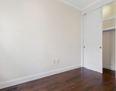 329 Union Street - Photo Thumbnail 5