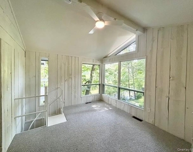 272 Drake Road - Photo Thumbnail 33