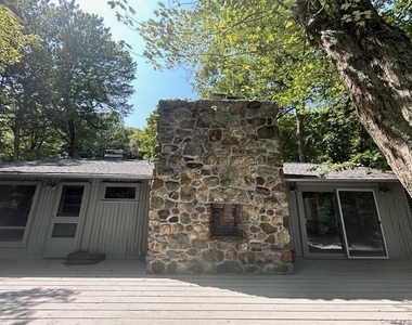 272 Drake Road - Photo Thumbnail 4