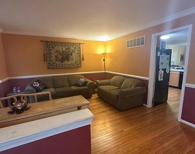 51 Hogan Way - Photo Thumbnail 1