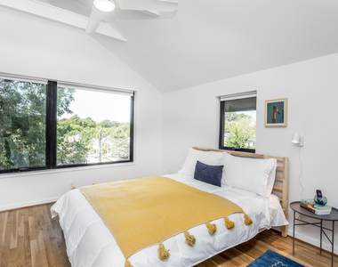 123 Idlewild Avenue - Photo Thumbnail 18