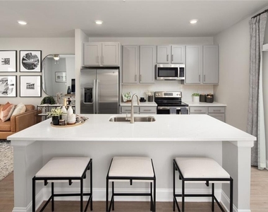 3960 Redan Road - Photo Thumbnail 4
