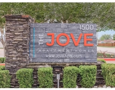 1500 S Jupiter Road - Photo Thumbnail 6