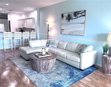 7880 Mahogany Run Lane - Photo Thumbnail 7
