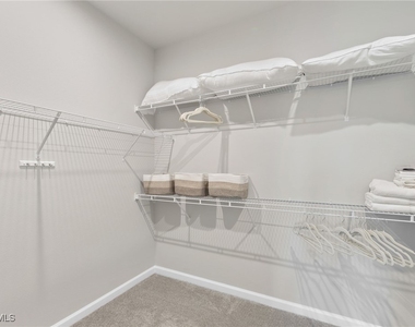 4607 Arboretum Circle - Photo Thumbnail 6