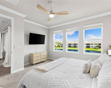4607 Arboretum Circle - Photo Thumbnail 5