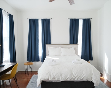 2310 33rd Street - Photo Thumbnail 7