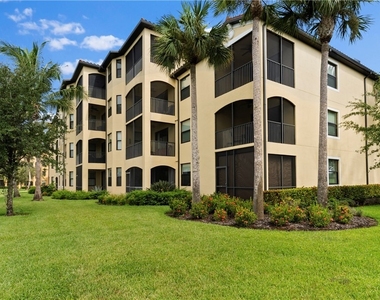 9727 Acqua Court - Photo Thumbnail 24