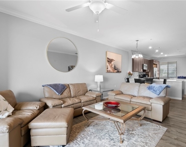 9727 Acqua Court - Photo Thumbnail 9