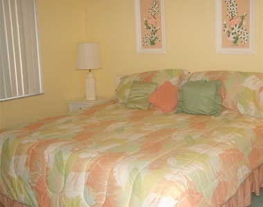 4210 Looking Glass Lane - Photo Thumbnail 5