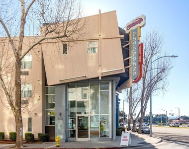 598 Columbia Ave - Photo Thumbnail 4