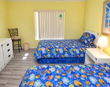 12760 Indian Rocks Road - Photo Thumbnail 36