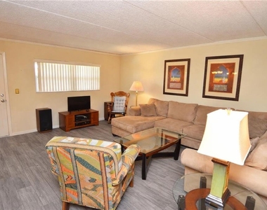 12760 Indian Rocks Road - Photo Thumbnail 18