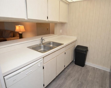 12760 Indian Rocks Road - Photo Thumbnail 7