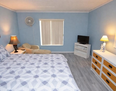 12760 Indian Rocks Road - Photo Thumbnail 22