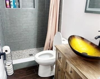 4306 W La Salle Street - Photo Thumbnail 11