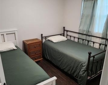 4306 W La Salle Street - Photo Thumbnail 14
