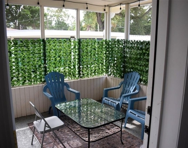 4306 W La Salle Street - Photo Thumbnail 18