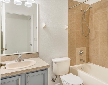 3351 Whitestone Circle - Photo Thumbnail 15