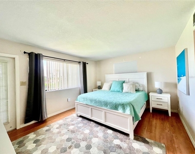801 Islamorada Boulevard - Photo Thumbnail 15