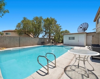 3618 Redwood Street - Photo Thumbnail 40