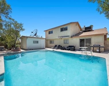 3618 Redwood Street - Photo Thumbnail 38