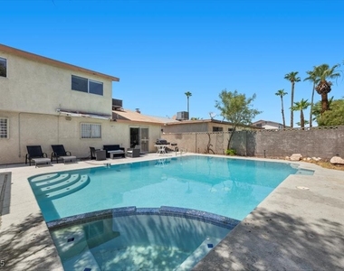3618 Redwood Street - Photo Thumbnail 41