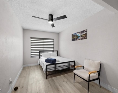 3618 Redwood Street - Photo Thumbnail 29