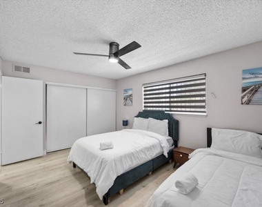 3618 Redwood Street - Photo Thumbnail 22