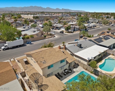 3618 Redwood Street - Photo Thumbnail 48