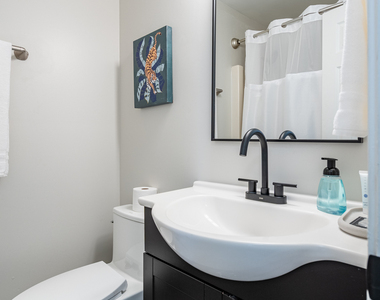 18 Huntcliff Drive - Photo Thumbnail 14