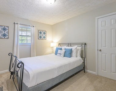 196 Etowah Drive - Photo Thumbnail 20
